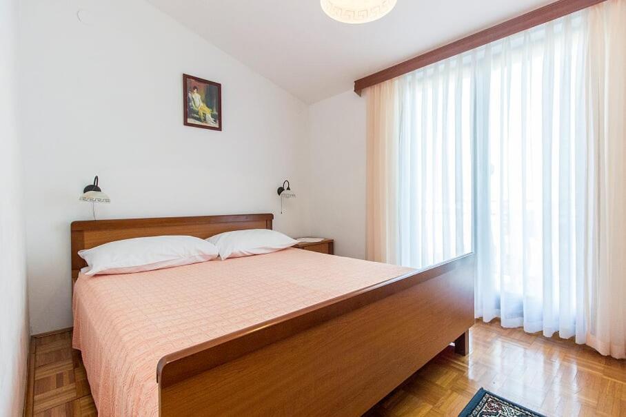 Apartments Tonimir Vodice Exterior photo